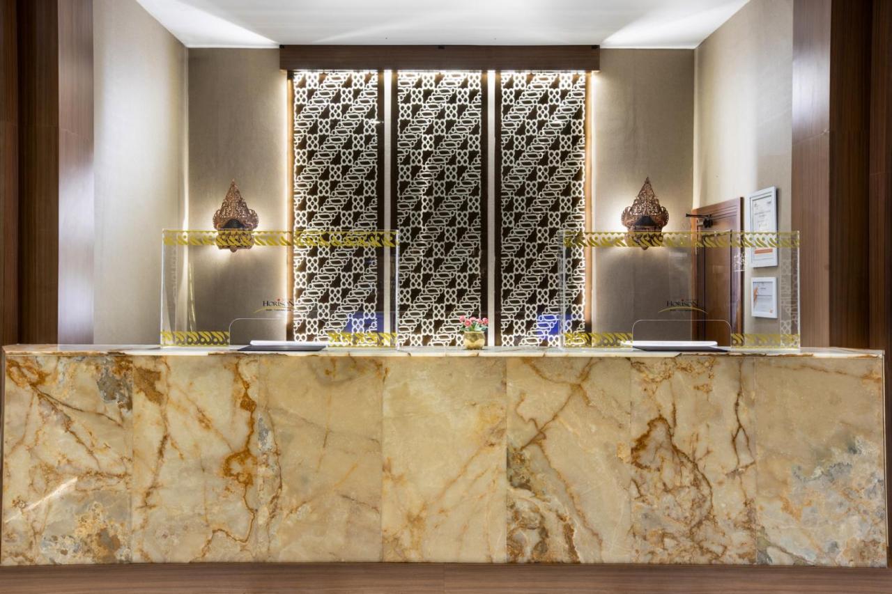 Riss Hotel Malioboro Джокьякарта Экстерьер фото