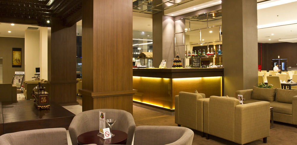 Riss Hotel Malioboro Джокьякарта Экстерьер фото