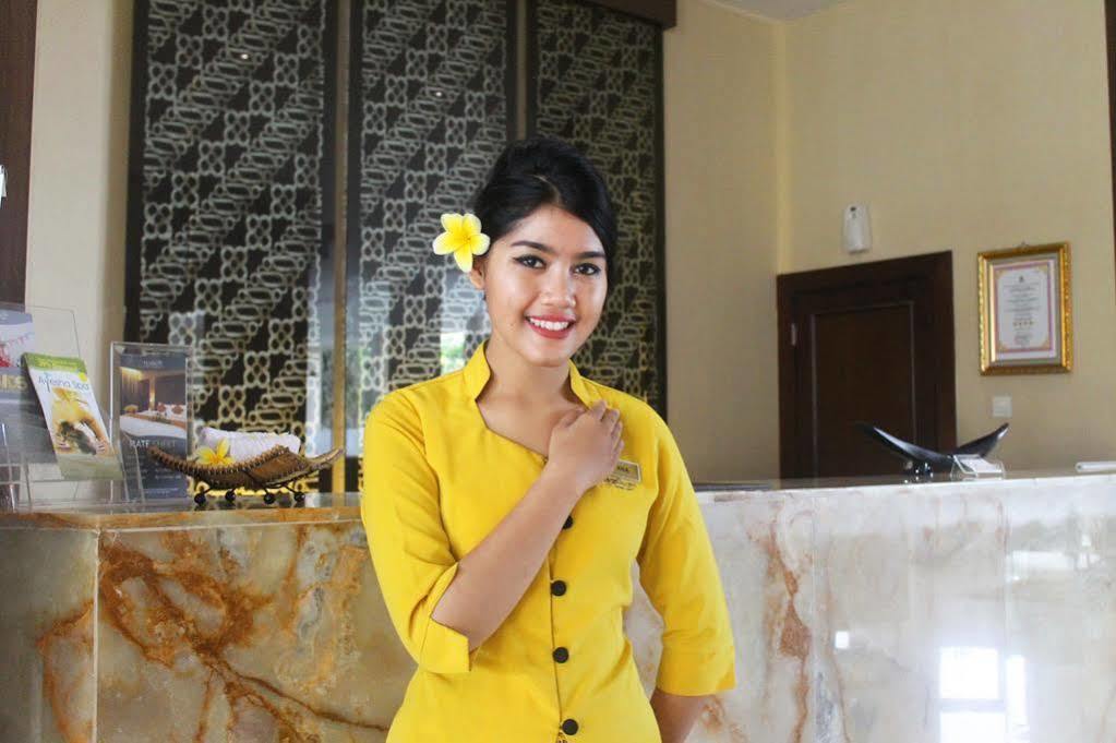 Riss Hotel Malioboro Джокьякарта Экстерьер фото