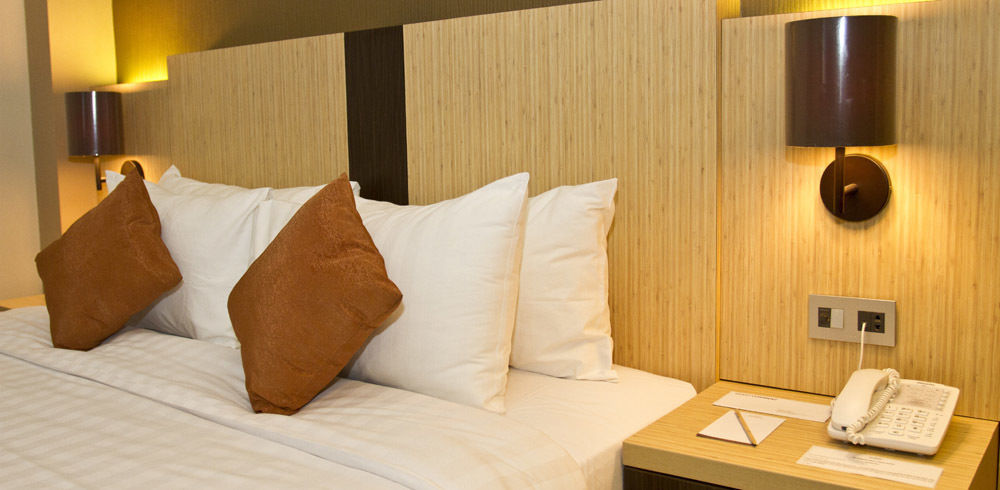 Riss Hotel Malioboro Джокьякарта Экстерьер фото